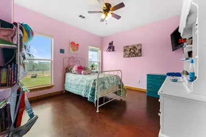 935 Highway 21 E, Paige, TX 78602 - Photo 29