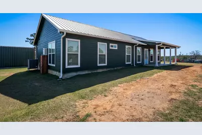 935 Highway 21 E, Paige, TX 78602 - Photo 5
