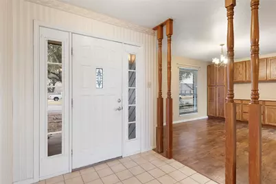 204 Drake Lane, Taylor, TX 76574 - Photo 7