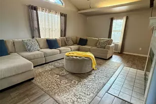 1201 Burkett Cir, Cameron, TX 76520 - Photo 11