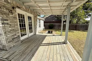 1201 Burkett Cir, Cameron, TX 76520 - Photo 29