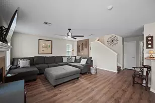 11917 Aitne Ln, Austin, TX 78725 - Photo 13
