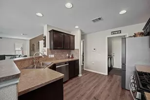 11917 Aitne Ln, Austin, TX 78725 - Photo 15