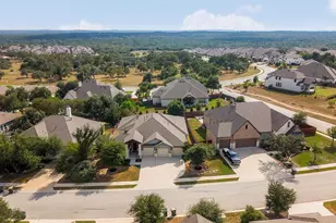 136 Double L Dr, Dripping Springs, TX 78620 - Photo 3
