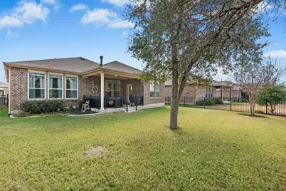 704 Archer Lane, Georgetown, TX 78633 - Photo 31