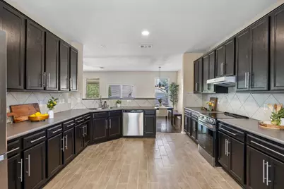 9205 Ipswich Bay Drive, Austin, TX 78747 - Photo 9