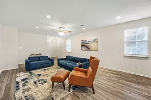 12104 Tolson Dr, Manor, TX 78653 - Photo 5
