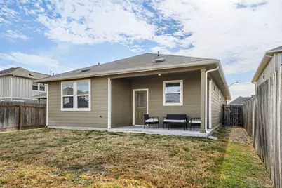 12104 Tolson Drive, Manor, TX 78653 - Photo 17