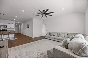 325 Granary Dr, Uhland, TX 78640 - Photo 23