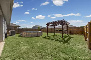 325 Granary Dr, Uhland, TX 78640 - Photo 9