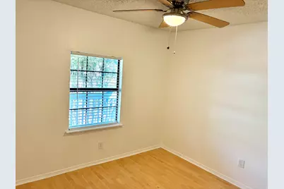 1123 Christie Drive, Austin, TX 78721 - Photo 19