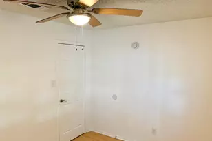 1123 Christie Dr, Austin, TX 78721 - Photo 21