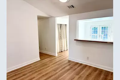 1123 Christie Drive, Austin, TX 78721 - Photo 7