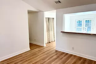 1123 Christie Dr, Austin, TX 78721 - Photo 7