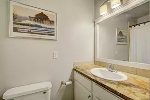 2300 E 9th St, Austin, TX 78702 - Photo 15