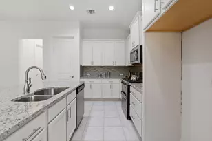 132 Gliding Willow St, San Marcos, TX 78666 - Photo 11