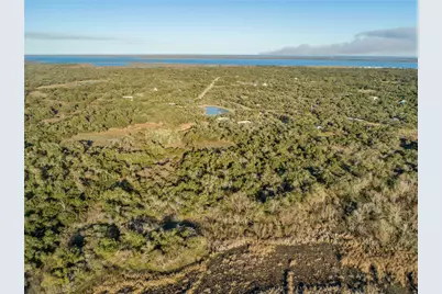 6498 N Hwy 35, Rockport, TX 78382 - Photo 1