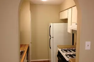 107 Meteor Dr, Austin, TX 78745 - Photo 9
