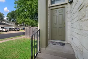 1720 Constantino Cir, Austin, TX 78745 - Photo 3