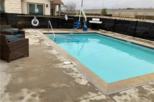 2400 Louis Henna Blvd, Round Rock, TX 78664 - Photo 9