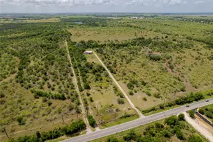 474 Heidenreich Ln, Kyle, TX 78640 - Photo 5