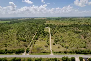 474 Heidenreich Ln, Kyle, TX 78640 - Photo 3