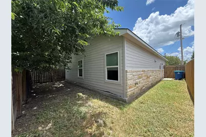 817 5th Street, Lockhart, TX 78644 - Photo 21
