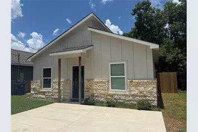 817 5th Street, Lockhart, TX 78644 - Photo 1