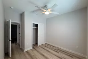 817 5th St, Lockhart, TX 78644 - Photo 11