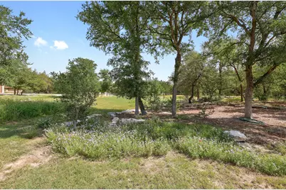 105 Arrowhead Road, Georgetown, TX 78633 - Photo 37