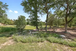 105 Arrowhead Rd, Georgetown, TX 78633 - Photo 37