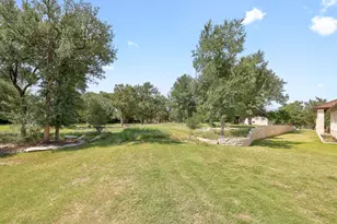 105 Arrowhead Rd, Georgetown, TX 78633 - Photo 35