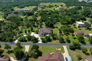 105 Arrowhead Rd, Georgetown, TX 78633 - Photo 39