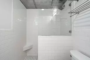 1800 Lavaca St, Austin, TX 78701 - Photo 13