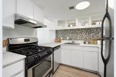 1800 Lavaca Street #509, Austin, TX 78701 - Photo 3