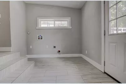 2200 E 14th Street, Austin, TX 78702 - Photo 27