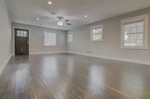 2200 E 14th St, Austin, TX 78702 - Photo 5