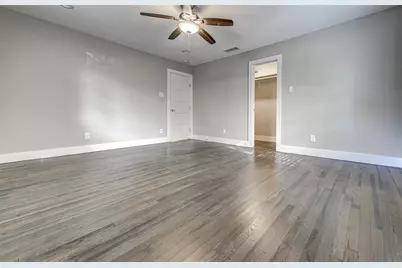 2200 E 14th Street, Austin, TX 78702 - Photo 9