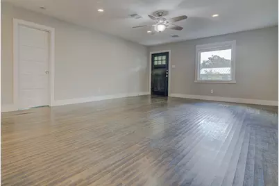 2200 E 14th Street, Austin, TX 78702 - Photo 17