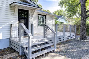 2200 E 14th St, Austin, TX 78702 - Photo 39