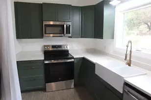 10201 Longhorn Skyway Skyway, Dripping Springs, TX 78620 - Photo 5