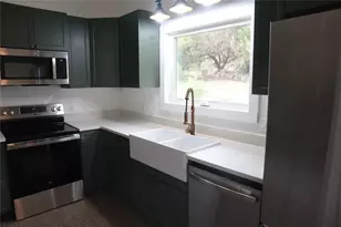 10201 Longhorn Skyway Skyway, Dripping Springs, TX 78620 - Photo 15