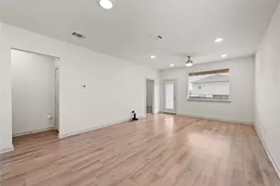 328 Fairfax Ave, San Marcos, TX 78666 - Photo 7