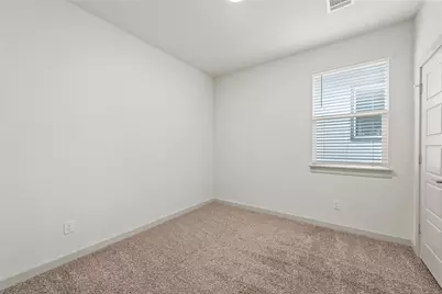 328 Fairfax Avenue, San Marcos, TX 78666 - Photo 11