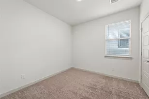 328 Fairfax Ave, San Marcos, TX 78666 - Photo 11