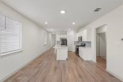 328 Fairfax Avenue, San Marcos, TX 78666 - Photo 9