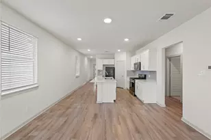 328 Fairfax Ave, San Marcos, TX 78666 - Photo 9