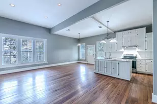 1007 Hill St, Bastrop, TX 78602 - Photo 3