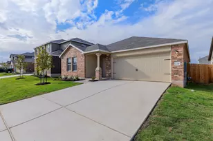 229 Hummingbird Flight Dr, Georgetown, TX 78628 - Photo 3