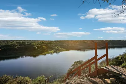 24333 Pedernales Cliff Trail, Spicewood, TX 78669 - Photo 19